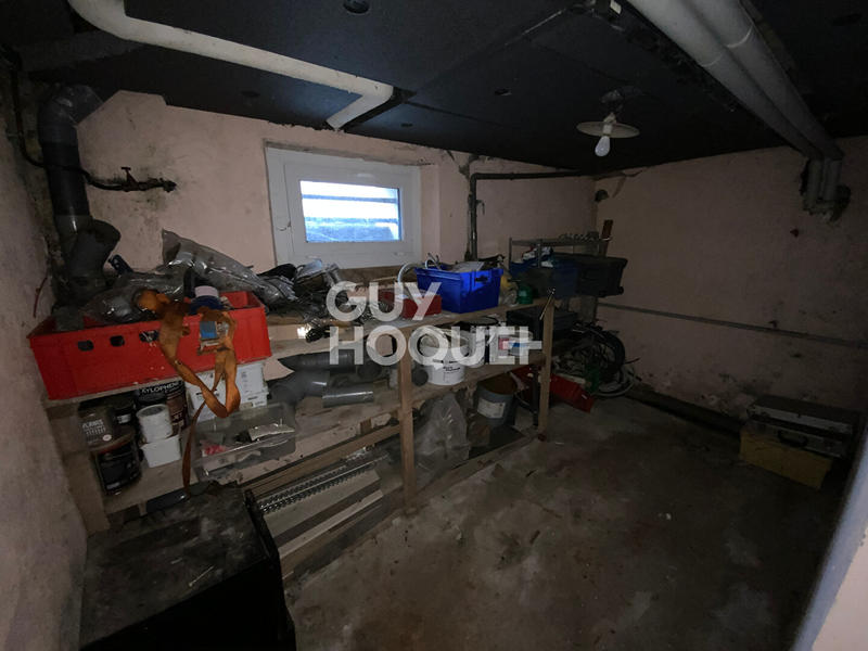 Maison - 177 m² - 8 pièces