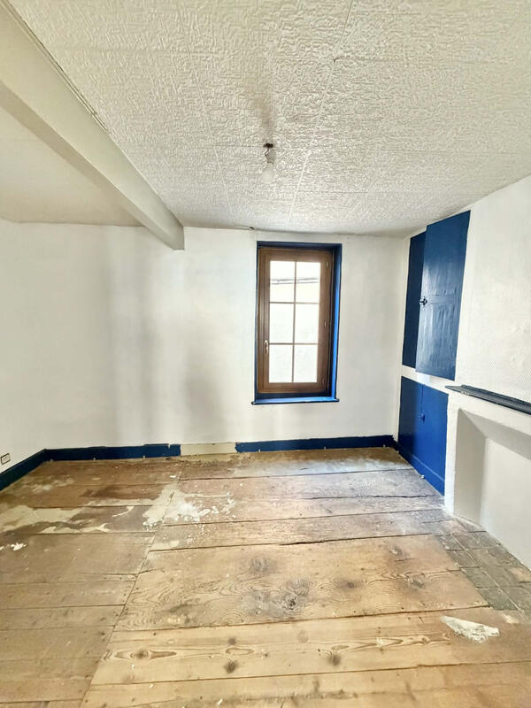 Maison - 120 m² - 6 pièces