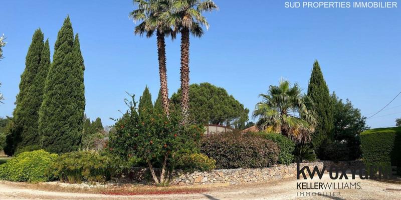 Mas - 214 m² - 8 pièces