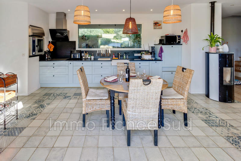 Maison chambre d'hôtes - 320 m² - 12 pièces