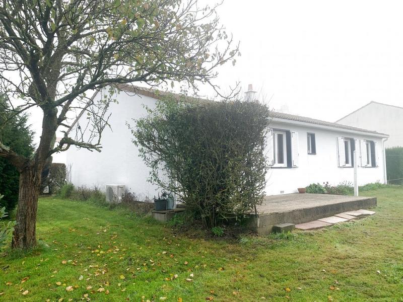 Maison - 90 m² - 5 pièces