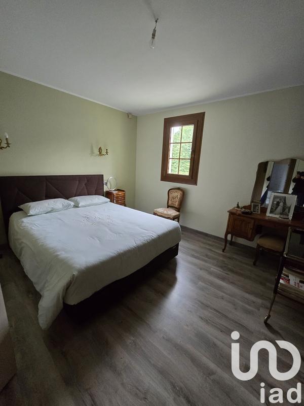 Maison - 196 m² - 6 pièces