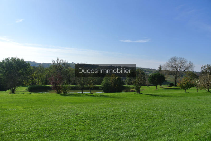 Maison - 280 m² - 6 pièces