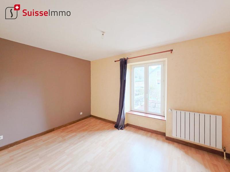 Maison - 186 m² - 9 pièces