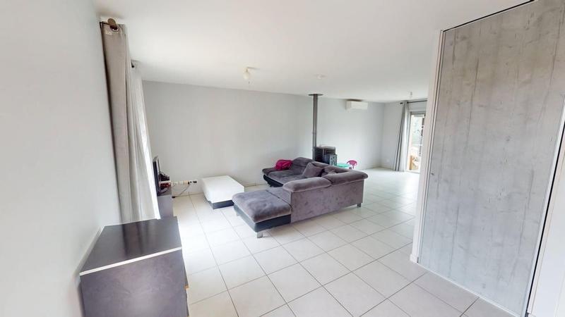 Maison - 110 m² - 4 pièces