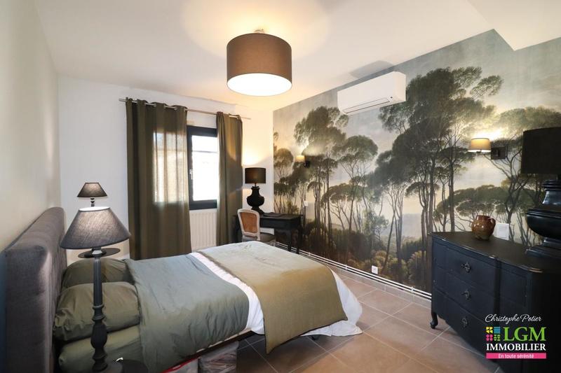 Villa - 188 m² - 6 pièces