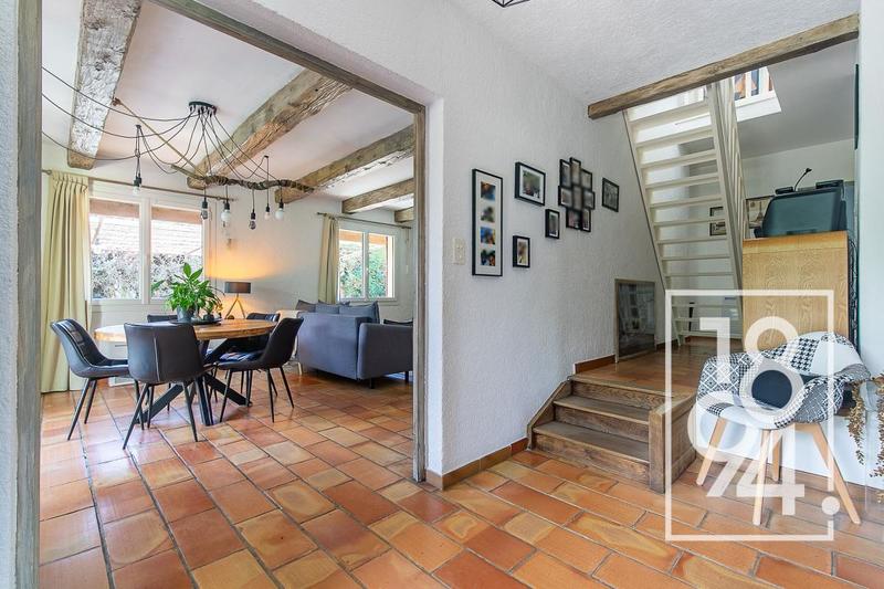 Maison - 147 m² - 6 pièces