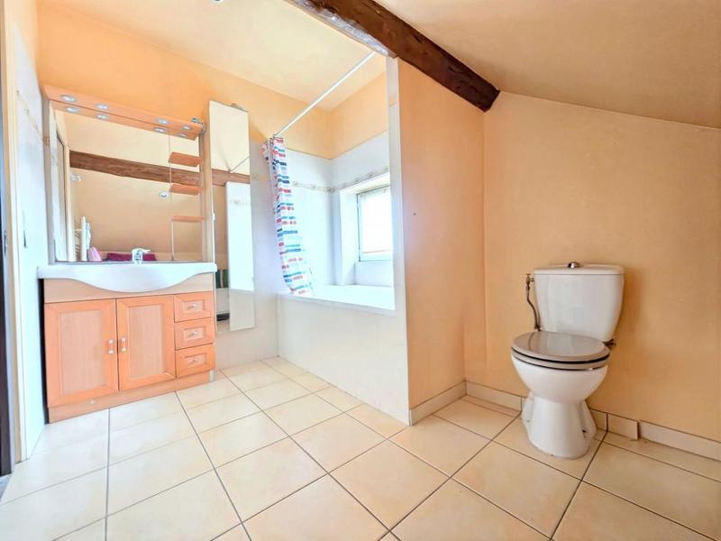 Maison - 93 m² - 4 pièces