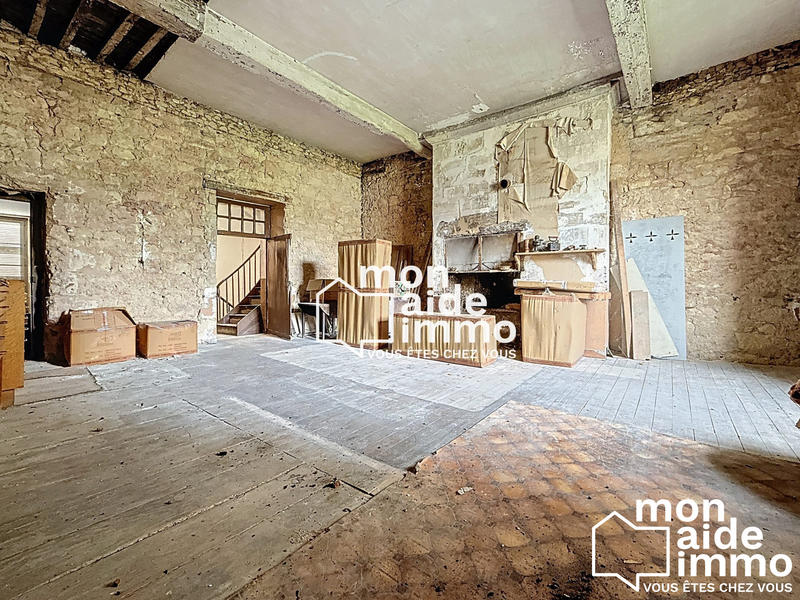 Maison - 300 m² - 12 pièces