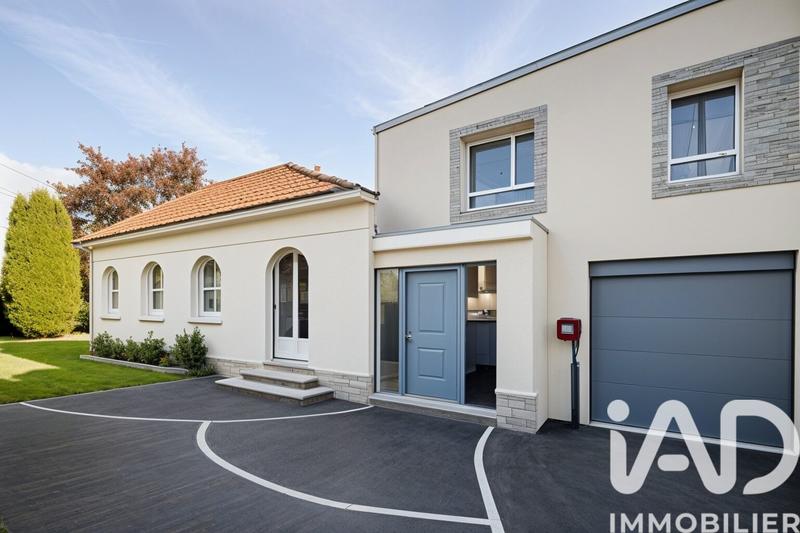 Maison - 158 m² - 6 pièces