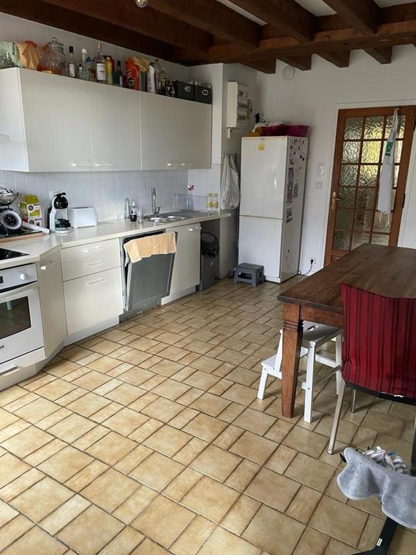 Appartement - 181 m² - 6 pièces
