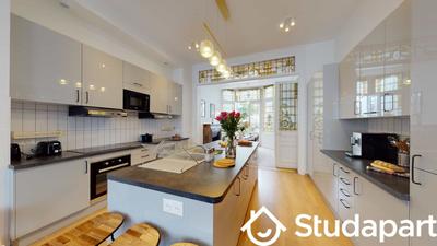 Chambre - 9 m² - 1 pièce