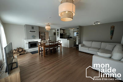 Maison - 108 m² - 4 pièces