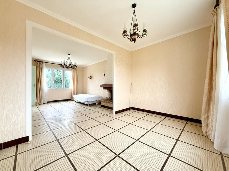 Maison - 85 m² - 5 pièces