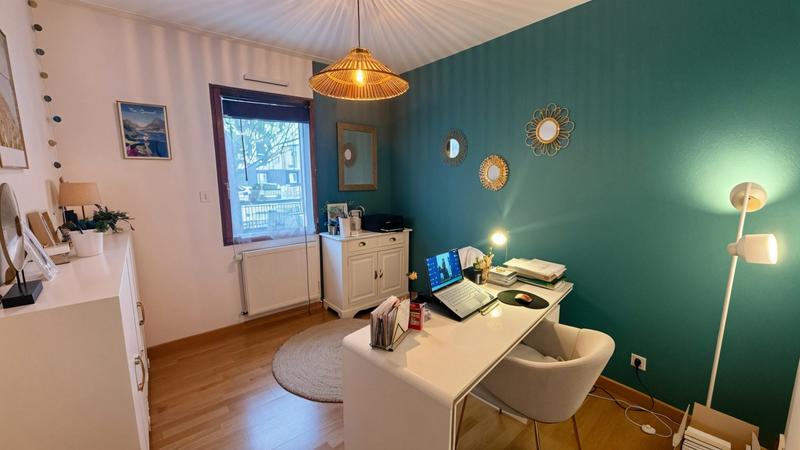 Maison - 137 m² - 7 pièces