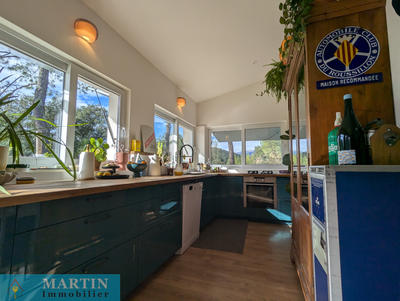 Maison - 99 m² - 4 pièces