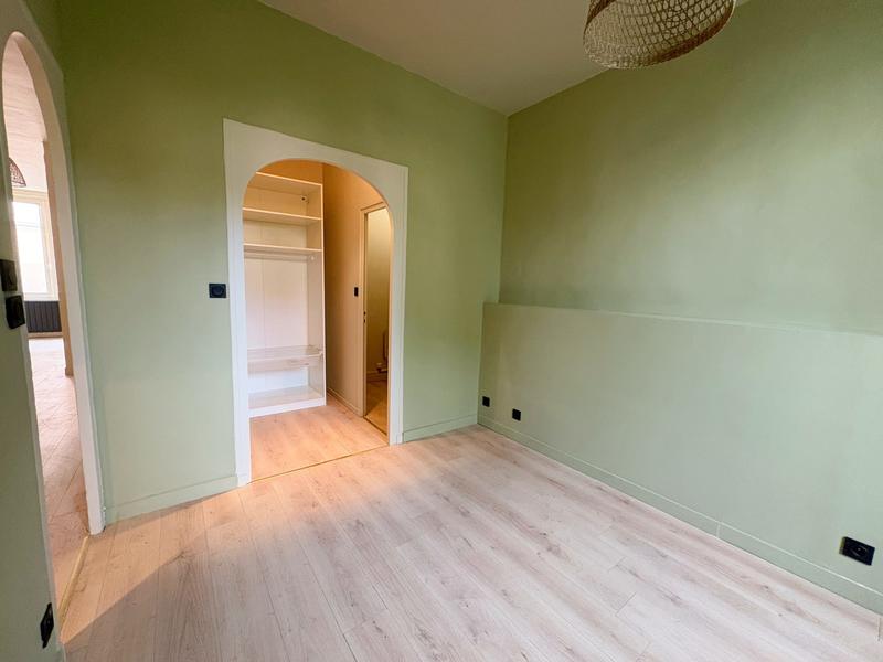 Appartement - 60 m² - 2 pièces