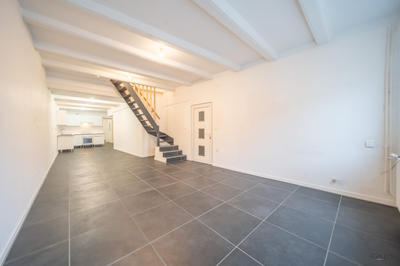 Appartement - 152 m² - 6 pièces