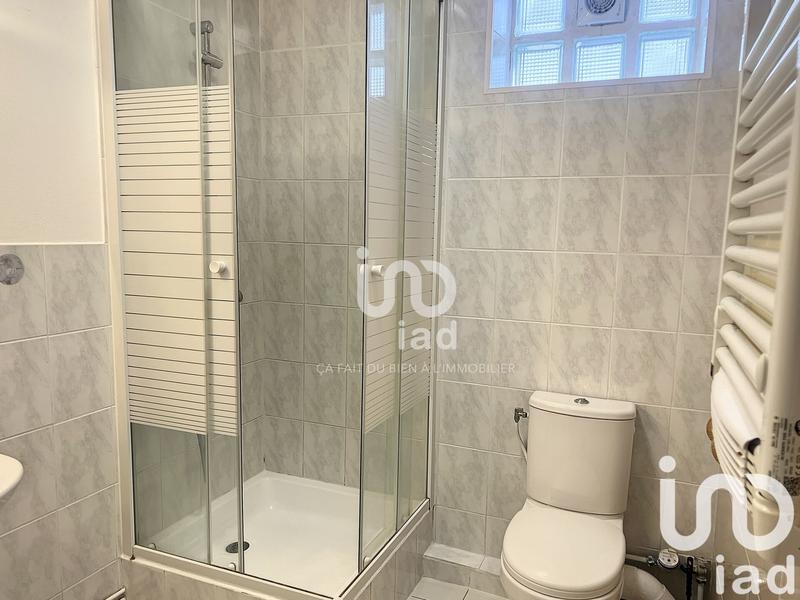 Maison - 220 m² - 9 pièces