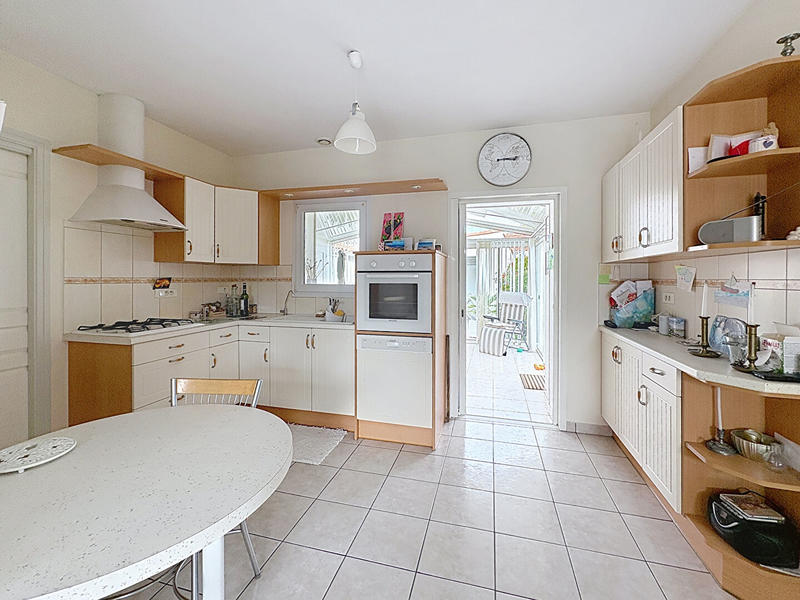 Maison - 138 m² - 6 pièces