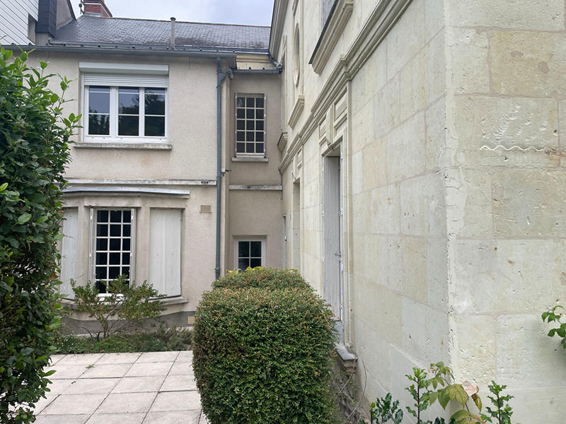 Maison - 196 m² - 9 pièces