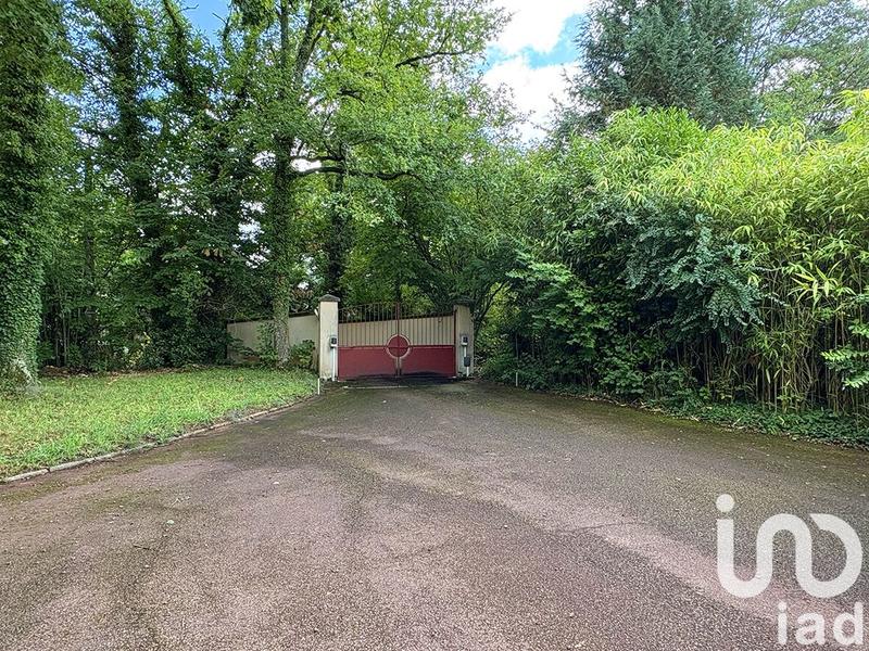 Maison - 292 m² - 7 pièces