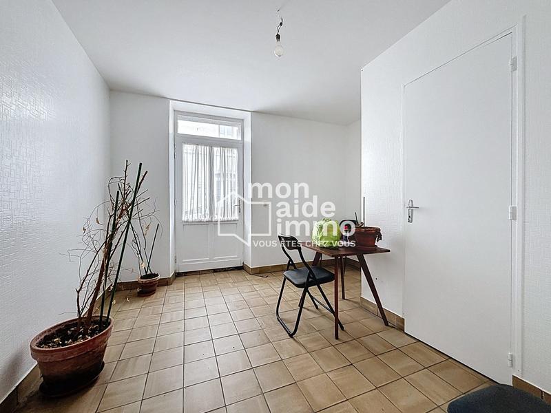 Maison - 96 m² - 4 pièces