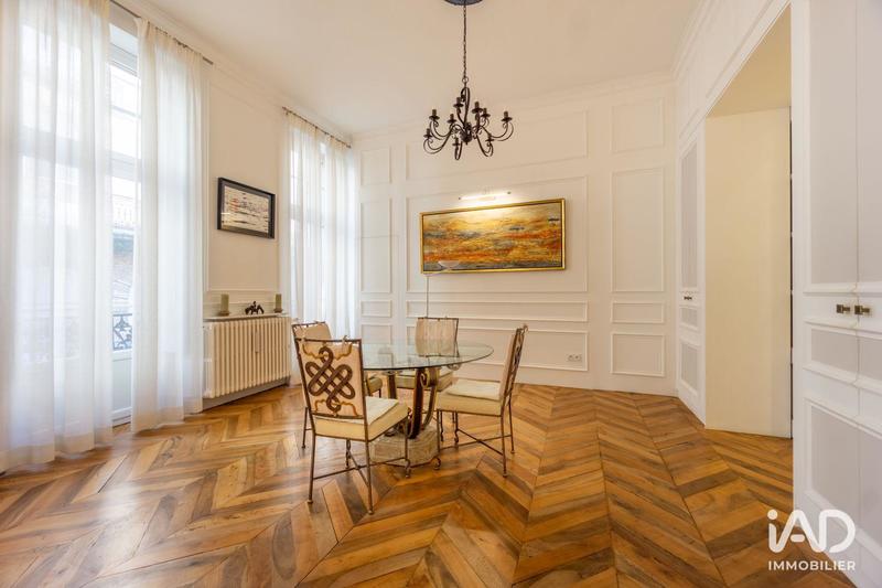 Appartement - 134 m² - 4 pièces