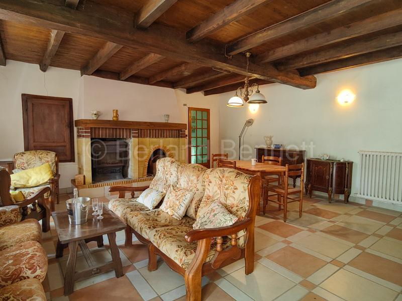 Maison en pierre - 204 m² - 8 pièces