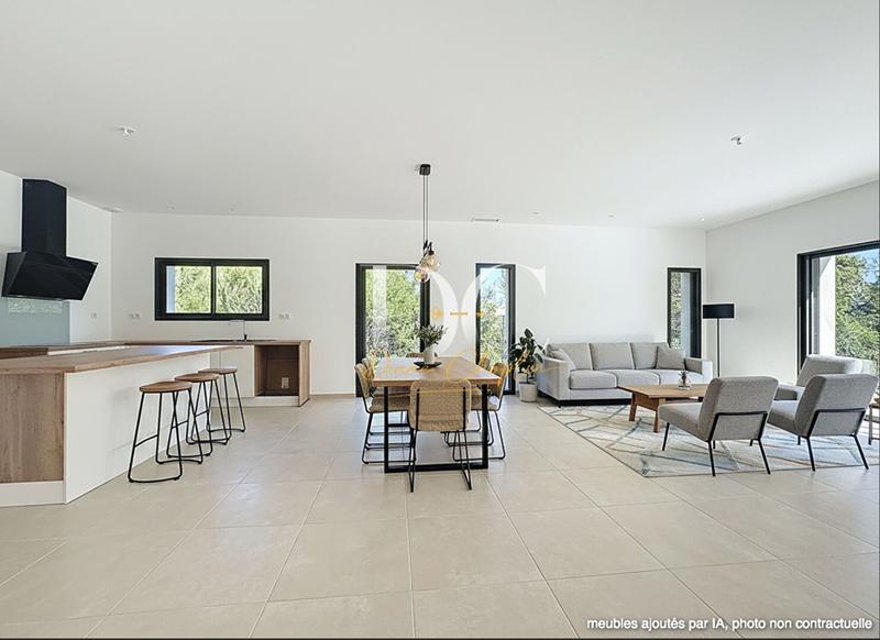 Maison - 127 m² - 5 pièces