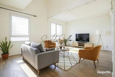 Appartement - 87 m² - 5 pièces