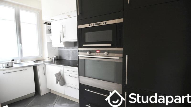 Chambre - 13 m² - 1 pièce