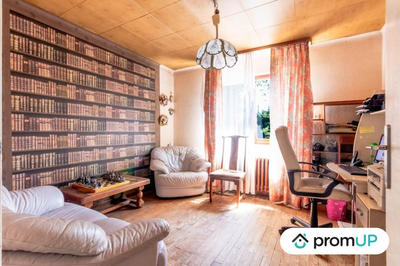 Maison - 200 m² - 7 pièces