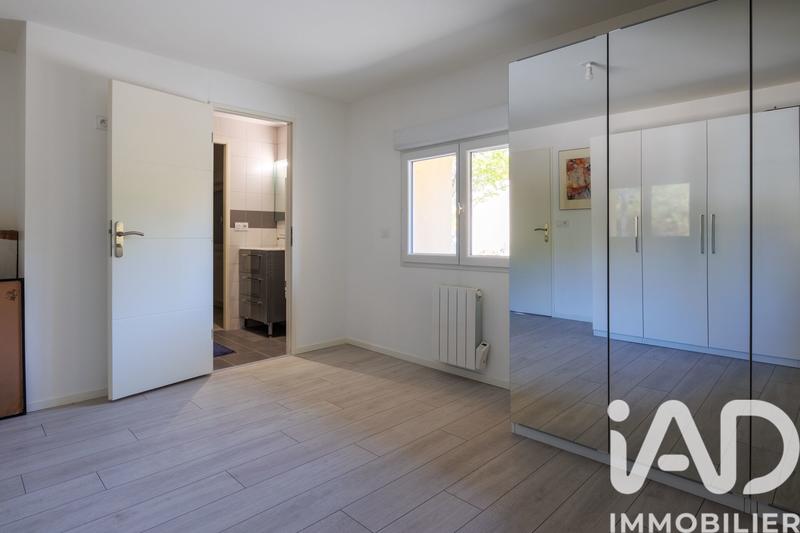 Appartement - 176 m² - 6 pièces