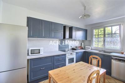 Maison - 96 m² - 5 pièces