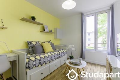 Chambre - 10 m² - 1 pièce