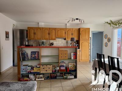 Appartement - 79 m² - 4 pièces