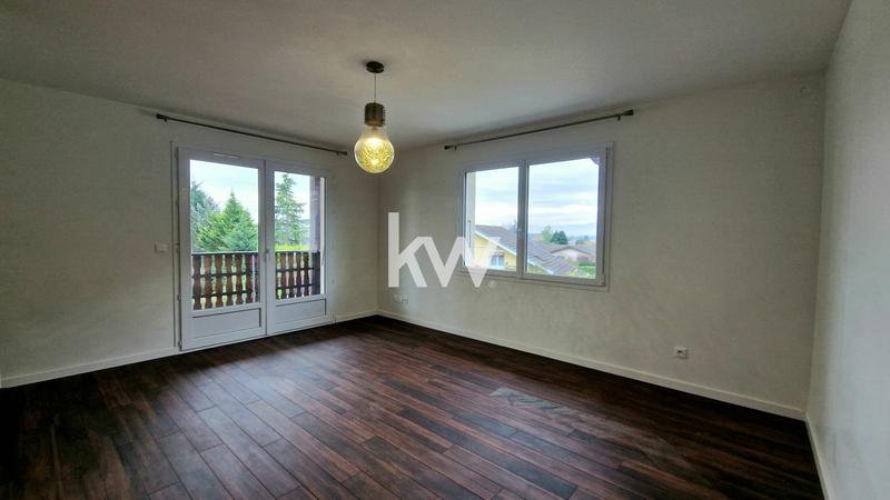 Maison - 331 m² - 7 pièces