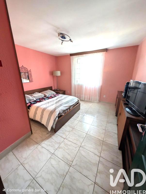 Maison - 177 m² - 5 pièces