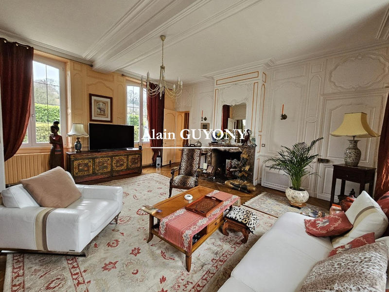 Manoir - 302 m² - 15 pièces