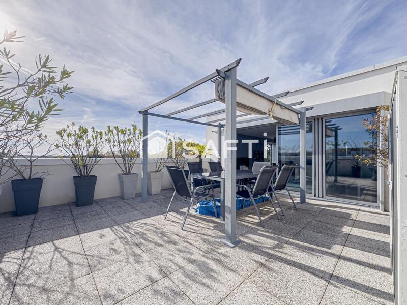 Appartement - 103 m² - 5 pièces