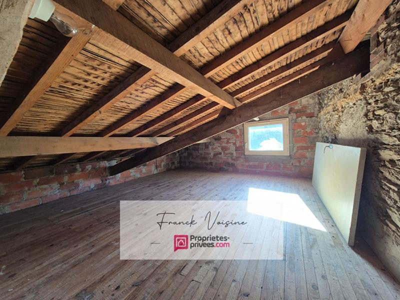 Maison - 111 m² - 6 pièces