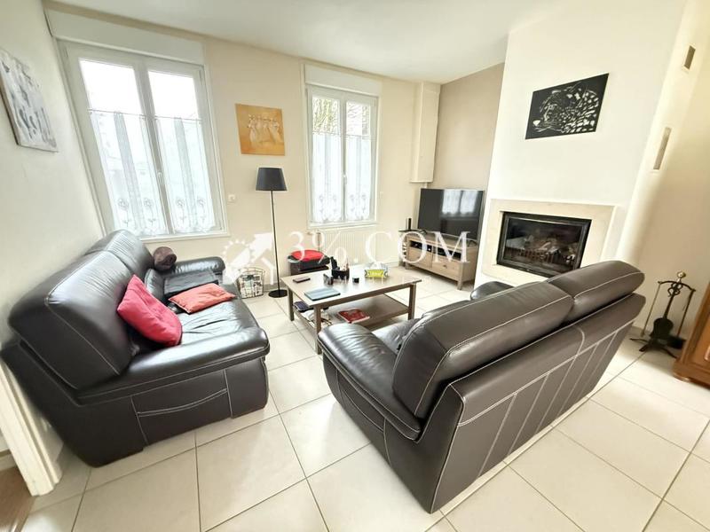 Maison - 130 m² - 6 pièces