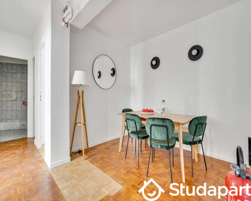 Chambre - 30 m² - 1 pièce