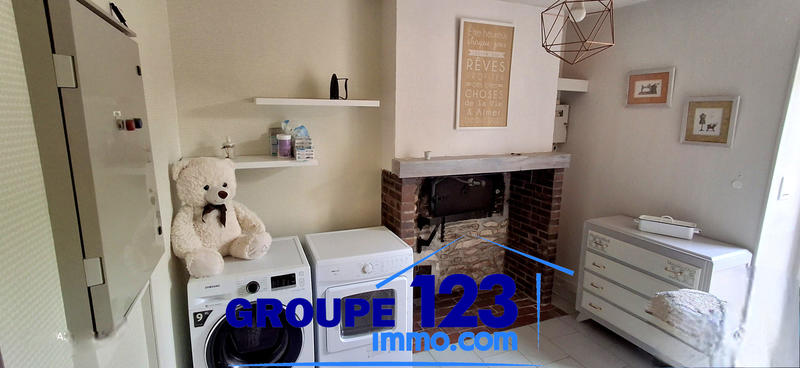 Maison - 227 m² - 10 pièces