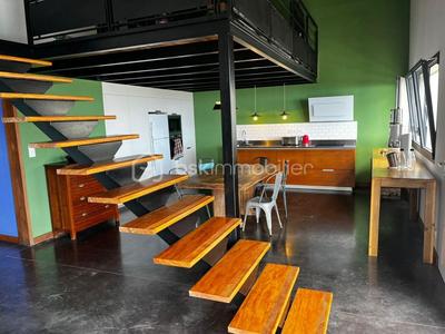 Propriété - 167 m² - 4 pièces