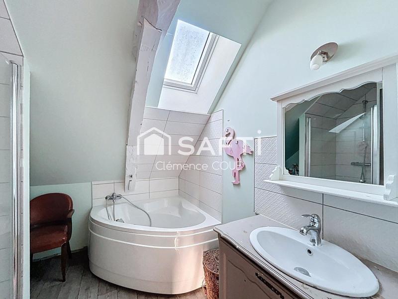 Maison - 260 m² - 11 pièces