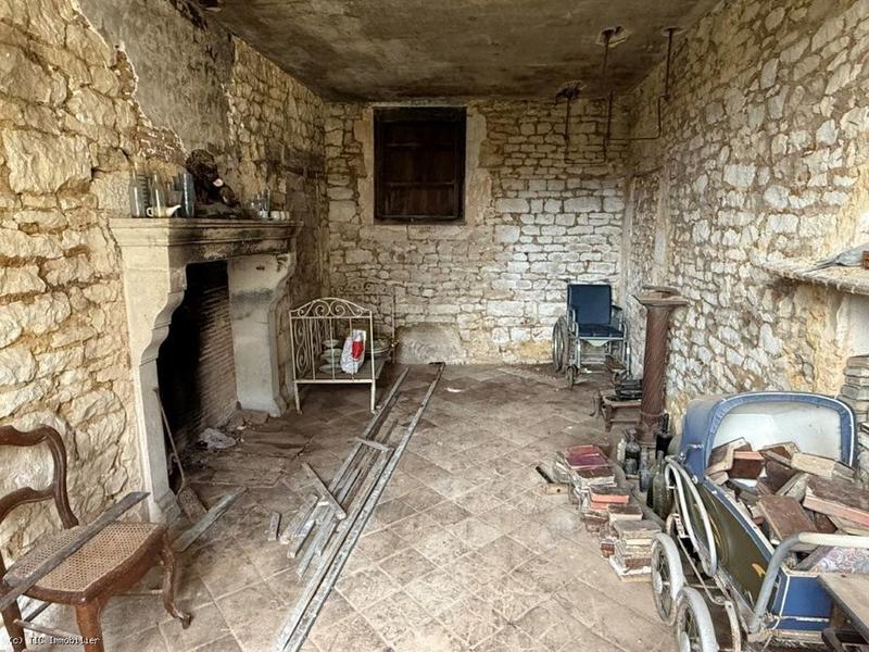 Maison - 253 m² - 8 pièces