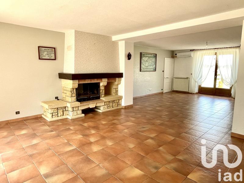 Maison - 320 m² - 11 pièces