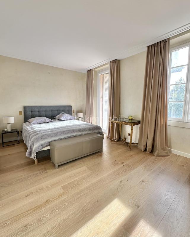 Appartement - 114 m² - 4 pièces